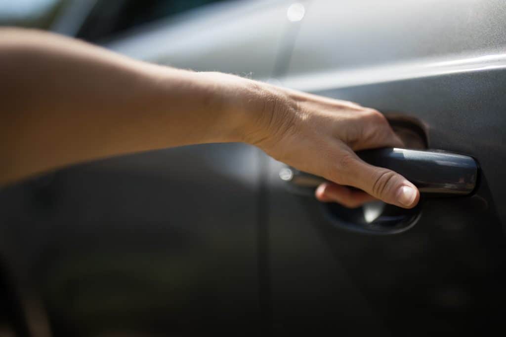 How to Paint Truck Door Handles in 10 Steps AtvHelper