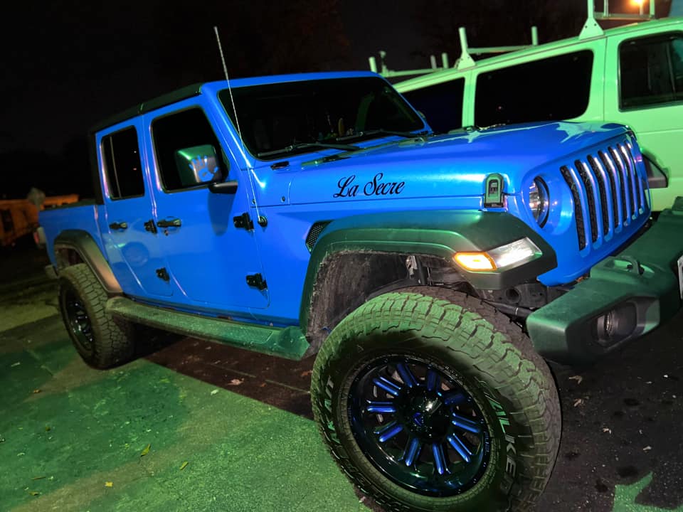 Can A Jeep Gladiator Tow A Camper Trailer? Towing Capacity AtvHelper